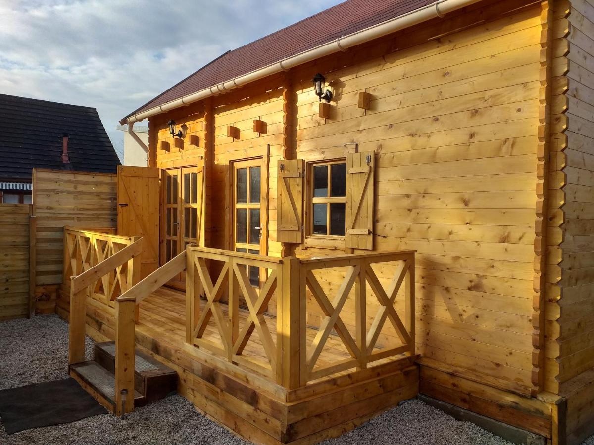 Chalet 3 étoiles entre ville et verdures Saint-Pryvé-Saint-Mesmin Exterior foto